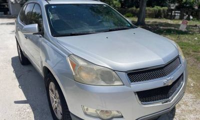 2012 Chevrolet Traverse 2LT