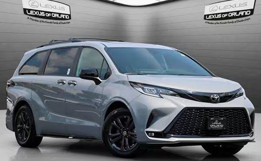 2026 Toyota Sienna XSE