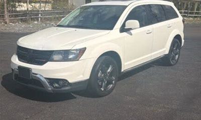 2018 Dodge Journey Crossroad M U