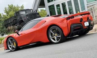 2023 Ferrari SF90 Base