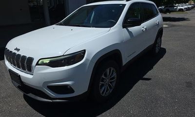 2022 Jeep Cherokee Latitude LUX