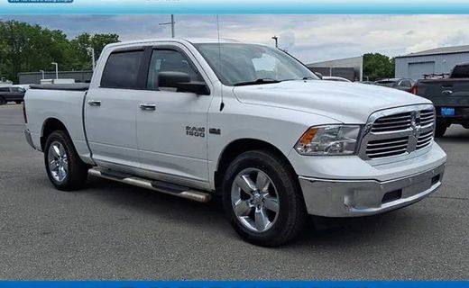2018 Ram 1500 SLT