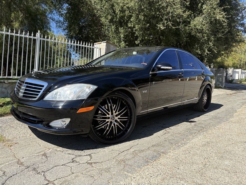 2007 Mercedes-Benz S-Class — a typically priced live listing