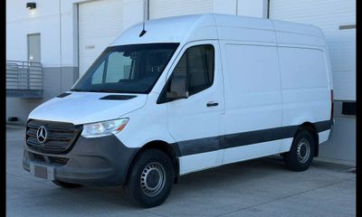 2021 Mercedes-Benz Sprinter 907 VS30