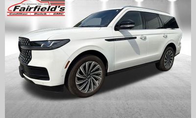 2025 Lincoln Navigator Black Label