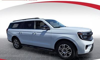 2025 Ford Expedition MAX Active