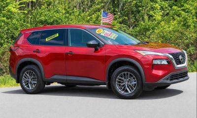 2021 Nissan Rogue S