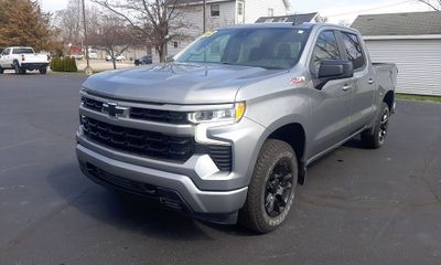 2023 Chevrolet Silverado RST