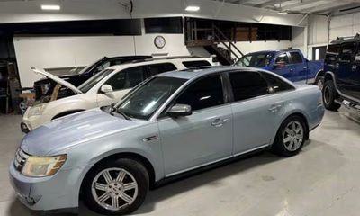2008 Ford Taurus Limited