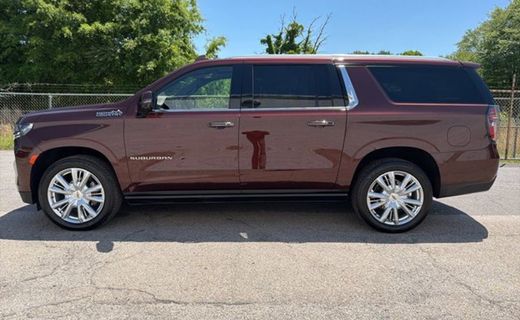 2022 Chevrolet Suburban High Country