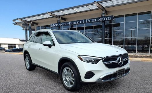 2023 Mercedes-Benz GLC-Class GLC300