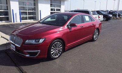 2018 Lincoln MKZ Select