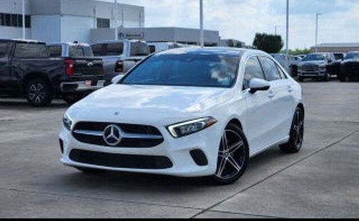 2022 Mercedes-Benz A-Class A220