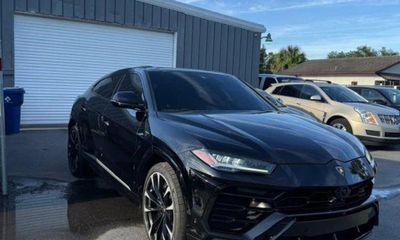 2019 Lamborghini Urus