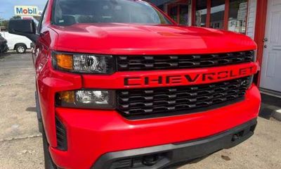 2021 Chevrolet Silverado Custom