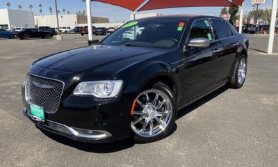 2019 Chrysler 300 300C Luxury US