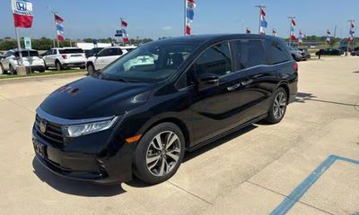 2023 Honda Odyssey Touring