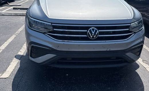2023 Volkswagen Tiguan SE