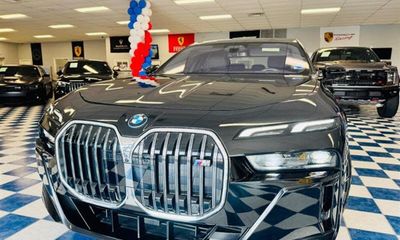 2024 BMW I7 M70
