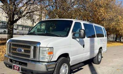 2008 Ford E-350 XLT