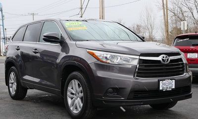 2015 Toyota Highlander Base