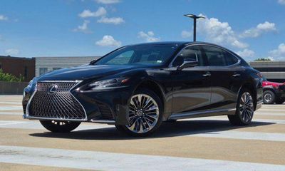 2018 Lexus LS 500