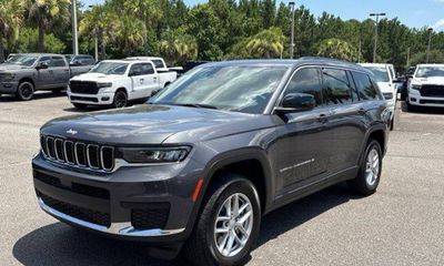 2026 Jeep Grand Cherokee L Base Laredo
