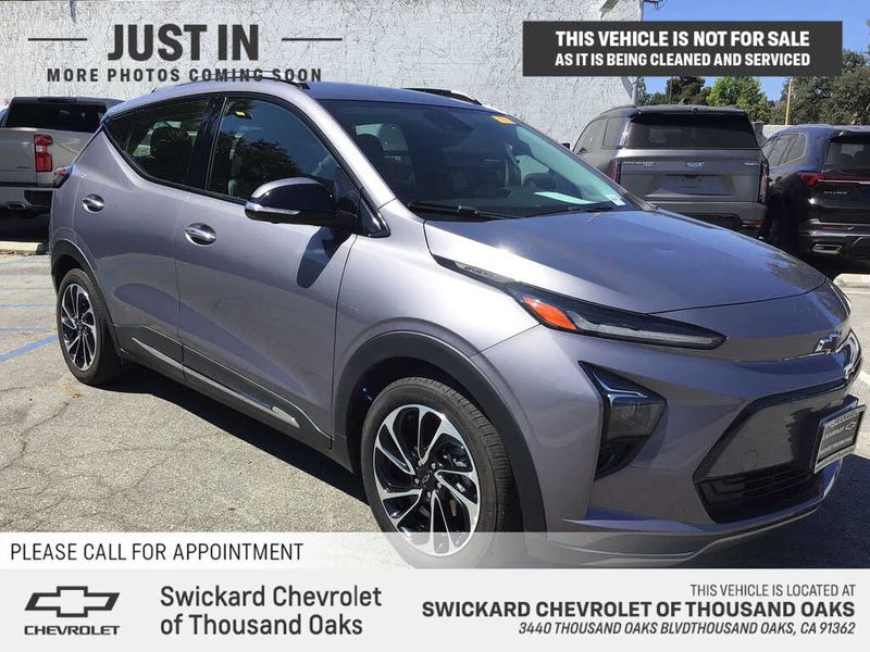 2023 Chevrolet Bolt Euv — a typically priced live listing