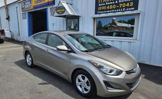 2014 Hyundai Elantra GLS Middle