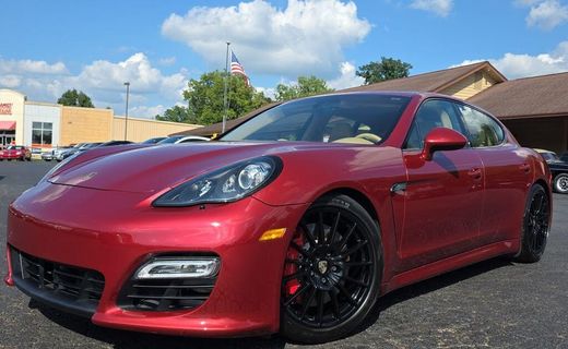 2013 Porsche Panamera GTS