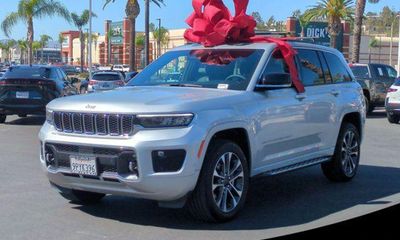 2024 Jeep Grand Cherokee Overland