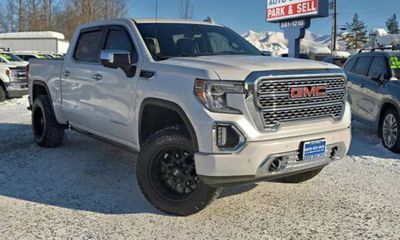 2020 GMC Sierra Denali