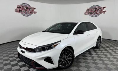 2023 Kia Forte GT Line