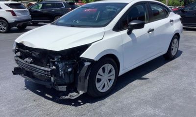 2023 Nissan Versa S
