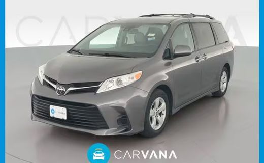 2019 Toyota Sienna LE
