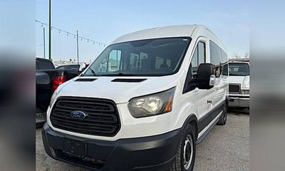 2017 Ford Transit 350 XL Medium