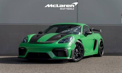 2025 Porsche 718 Cayman GT4 RS