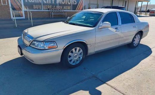 2003 Lincoln Town CAR Cartier
