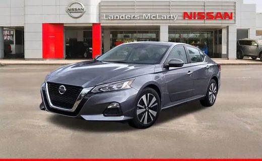 2022 Nissan Altima SV