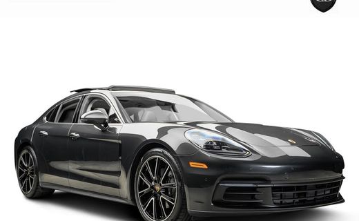 2018 Porsche Panamera