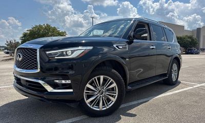 2020 Infiniti QX80 Luxe