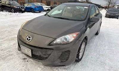 2013 Mazda MAZDA3 Touring GS