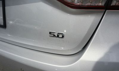 2018 Genesis G80 3 8 Base