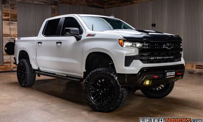 2024 Chevrolet Silverado Trail Boss LT