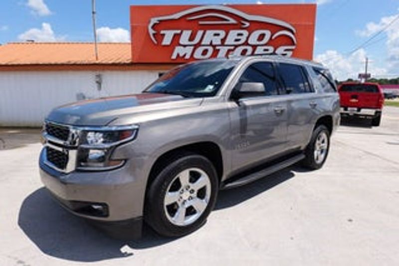 2017 Chevrolet Tahoe — a typically priced live listing
