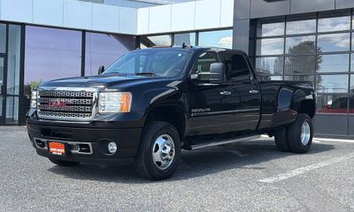 2014 GMC Sierra Denali