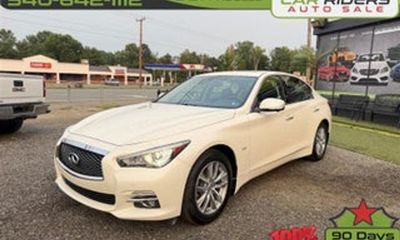 2017 Infiniti Q50 20T Premium