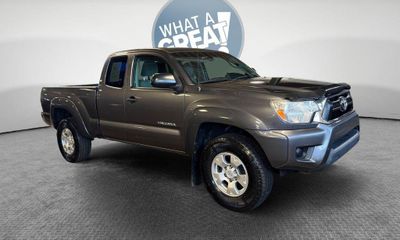 2014 Toyota Tacoma Delux Grade