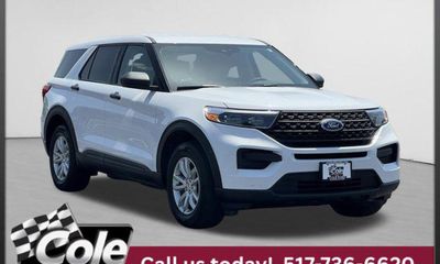 2021 Ford Explorer Base