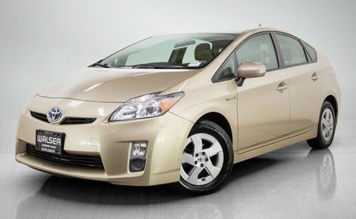 2010 Toyota Prius TWO